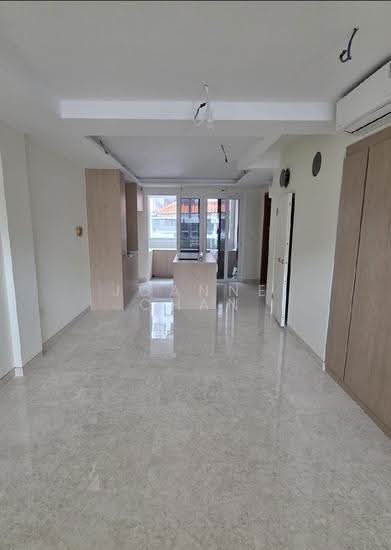 Norma Terrace photo 5