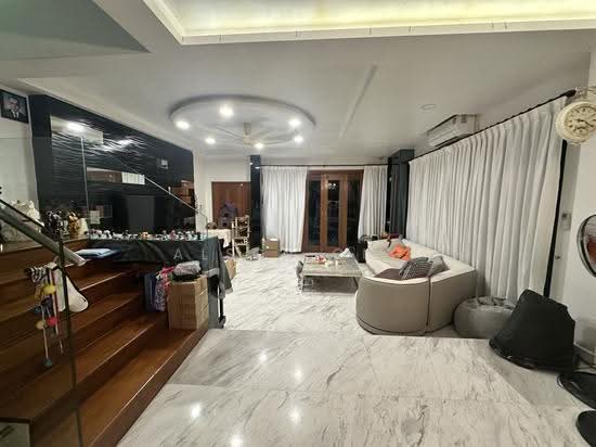 Freehold Landed | Mins Walk to Canberra MRT & Canberra Plaza | District 27 | Sembawang Villas photo 4
