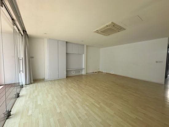 Landed Terrace House @ Eden Grove | Mins Walk to Serangoon, Woodleigh, Bartley MRT & NEX Mall | D19 photo 2