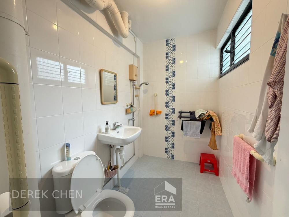 126 BISHAN STREET 12 photo 2