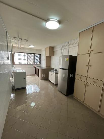 526 BEDOK NORTH STREET 3 photo 5