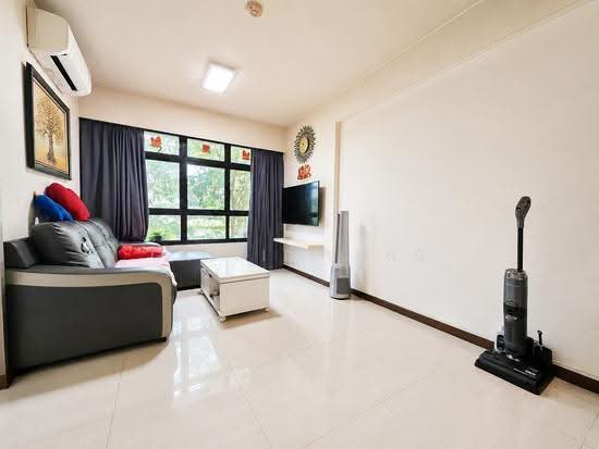 995B BUANGKOK CRESCENT image 1 of 6