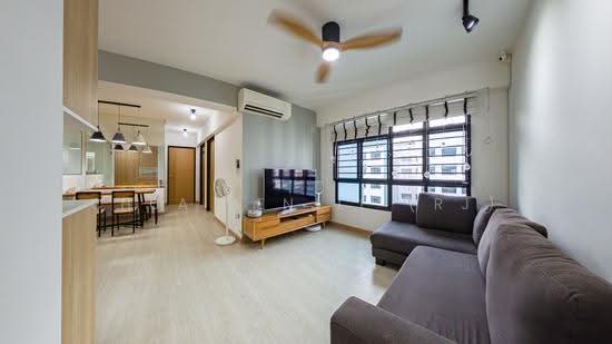 997C BUANGKOK CRESCENT image 1 of 10