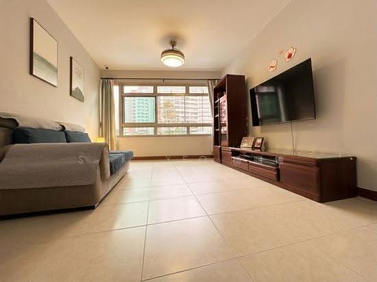 272D SENGKANG CENTRAL
