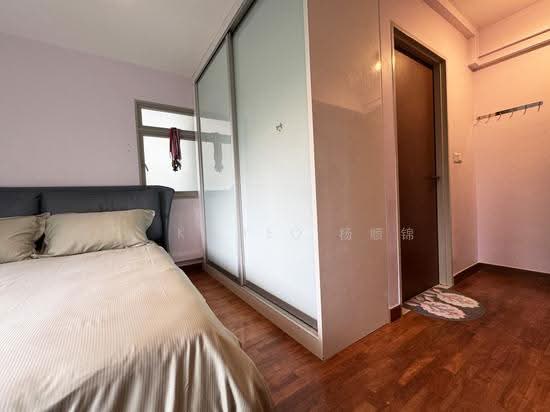 272D SENGKANG CENTRAL photo 6