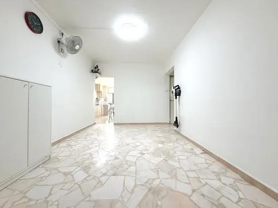 545 Jurong West Street 42 image 1 of 10