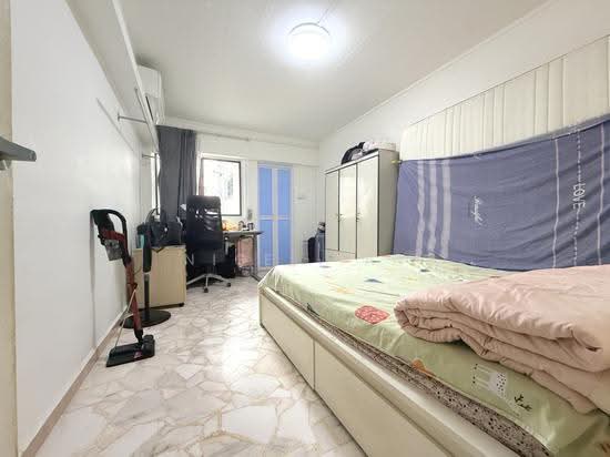 545 JURONG WEST STREET 42 photo 4
