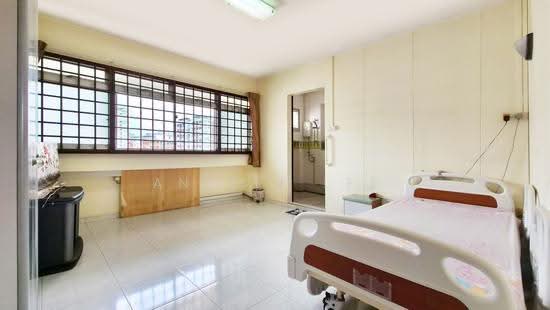 832 JURONG WEST STREET 81 photo 6