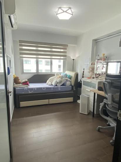 183C BOON LAY AVENUE photo 2