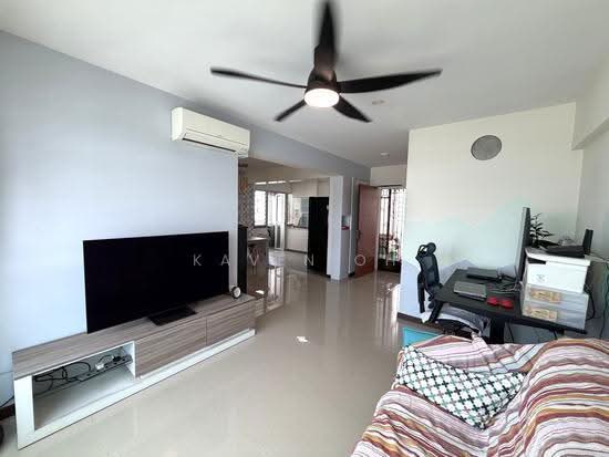 183C WOODLANDS STREET 13