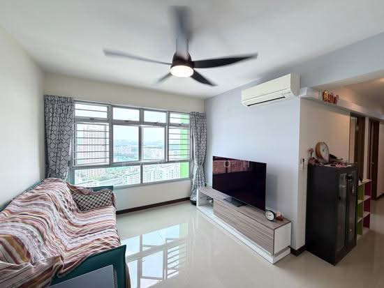 183C WOODLANDS STREET 13 photo 3