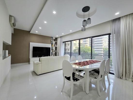 NV RESIDENCES photo 2