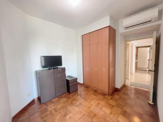 REGENT GROVE photo 6