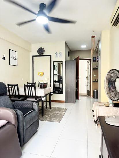 180B BOON LAY DRIVE photo 2
