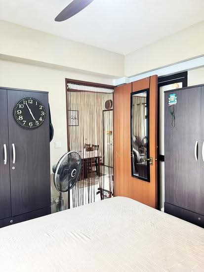 180B BOON LAY DRIVE photo 5