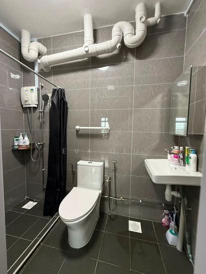 257 SERANGOON CENTRAL DRIVE photo 4