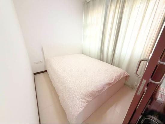 998A BUANGKOK CRESCENT image 1 of 4
