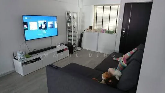 124 Hougang Avenue 1 image 1 of 9