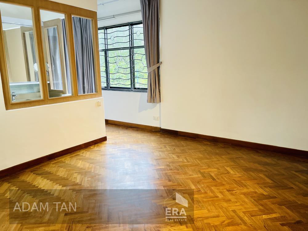 Goldhill Towers photo 3