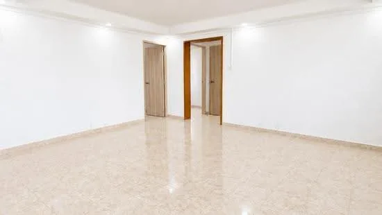 616 Hougang Avenue 8 image 1 of 10