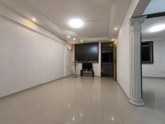 407 Sin Ming Avenue image 1 of 7
