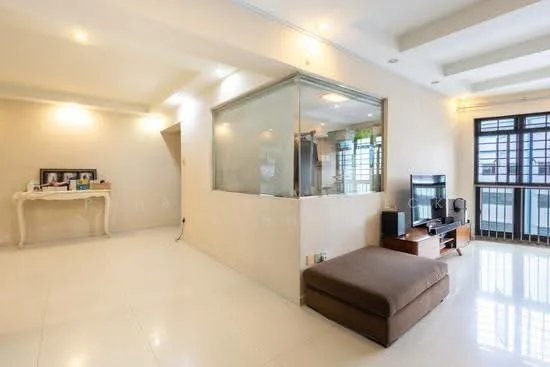 691B Choa Chu Kang Crescent image 1 of 7
