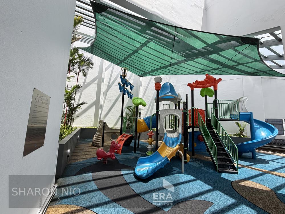 River Place photo 5