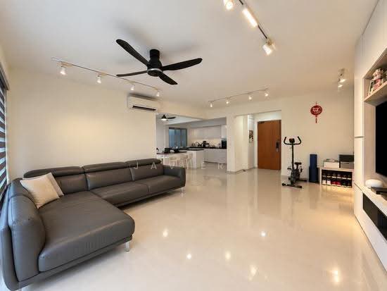 673C YISHUN AVENUE 4 image 1 of 8