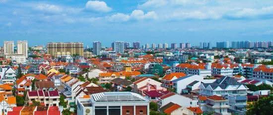 Terrace long Telok Kurau Road photo 2