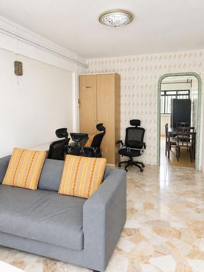 560 ANG MO KIO AVENUE 10 image 1 of 10