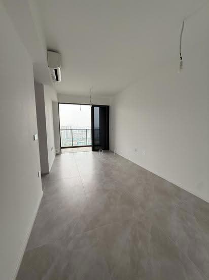 AMO RESIDENCE image 1 of 6