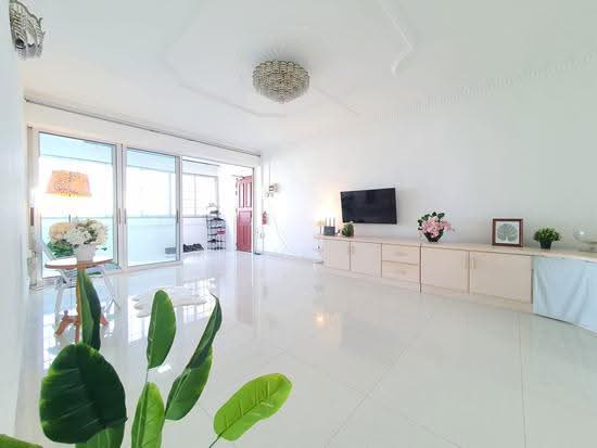 51 CHAI CHEE STREET image 1 of 10