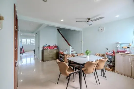 125 Tampines Street 11 image 1 of 10