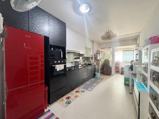 234 BUKIT BATOK EAST AVENUE 5 photo 3