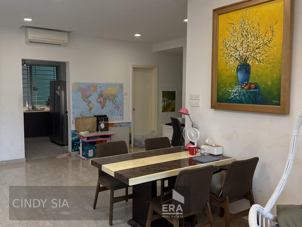 HAZEL PARK CONDOMINIUM photo 4