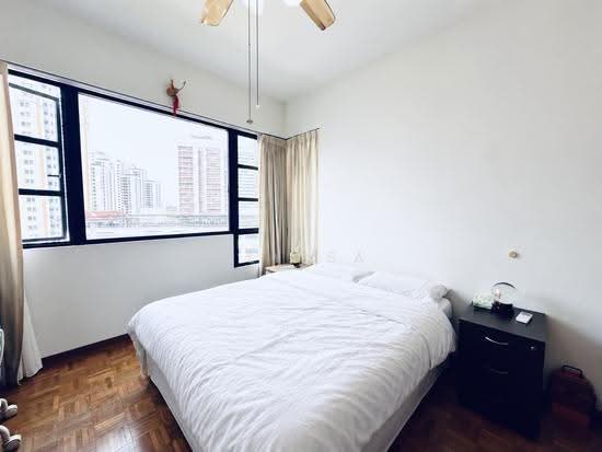 CENTRAL GREEN CONDOMINIUM photo 2
