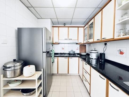 CENTRAL GREEN CONDOMINIUM photo 4