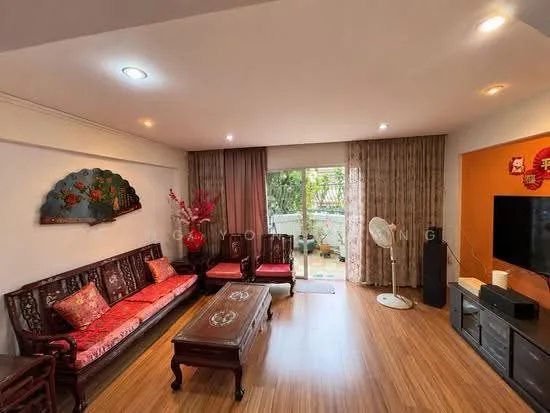 723 Yishun Street 71 image 1 of 10