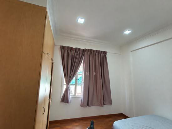 KOVAN 81 photo 6
