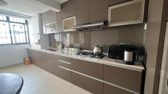 26 TOA PAYOH EAST photo 4