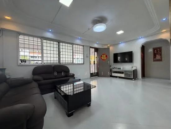 868 Yishun Street 81 image 1 of 8