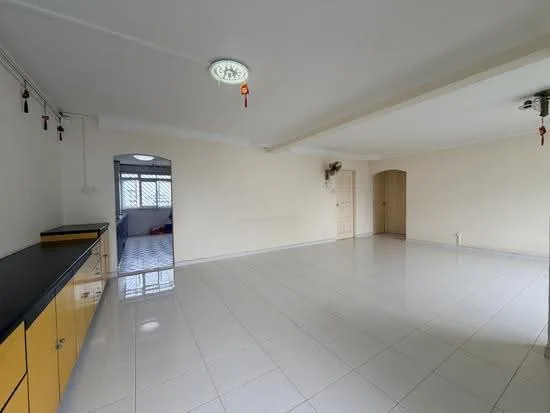 864 Yishun Avenue 4 image 1 of 8