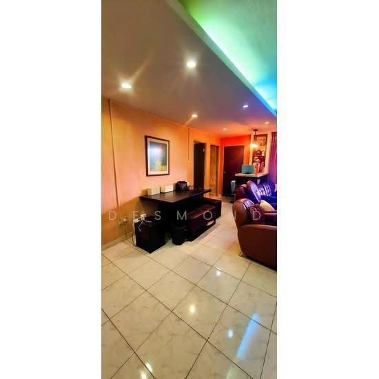 468A ADMIRALTY DRIVE photo 2