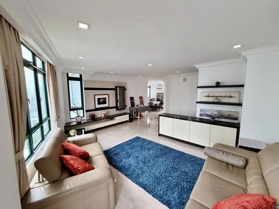 Jervois Jade photo 3