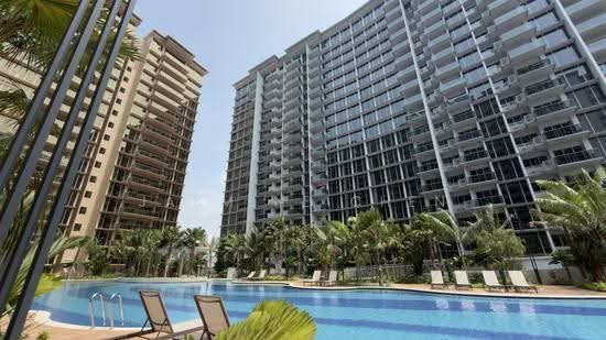 Grand Dunman image 1 of 8