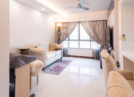 473C UPPER SERANGOON CRESCENT image 1 of 10