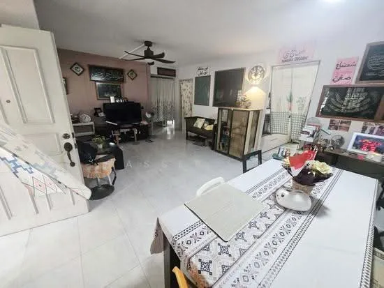 791 Woodlands Avenue 6 image 1 of 10
