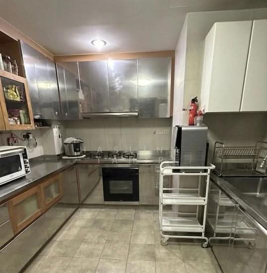 Woodgrove Condominium photo 3