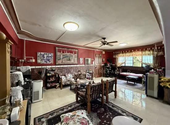 427 JURONG WEST AVENUE 1 image 1 of 5