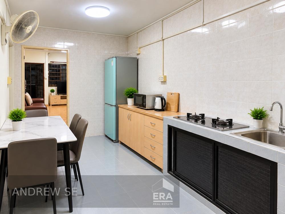 313 ANG MO KIO AVENUE 3 photo 4
